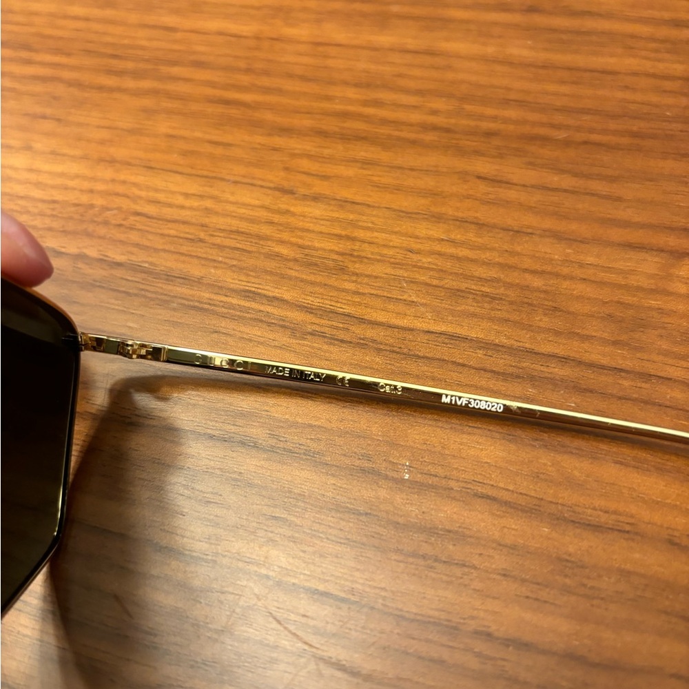Gucci Gold Aviator Sunglasses - Picture 5 of 7